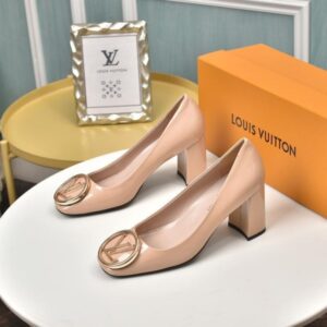 Louis Vuitton Women's MADELEINE Pump 1A4XCU – Nude Patent Leather with Gold LV Buckle