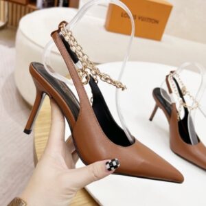 Louis Vuitton Women's Leather Pumps with Chain Detail – Fashion Sandals with 8cm Heel