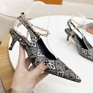 Louis Vuitton Women's Monogram Canvas Pumps with Chain Detail – 6cm Heel, Fashion Sandals